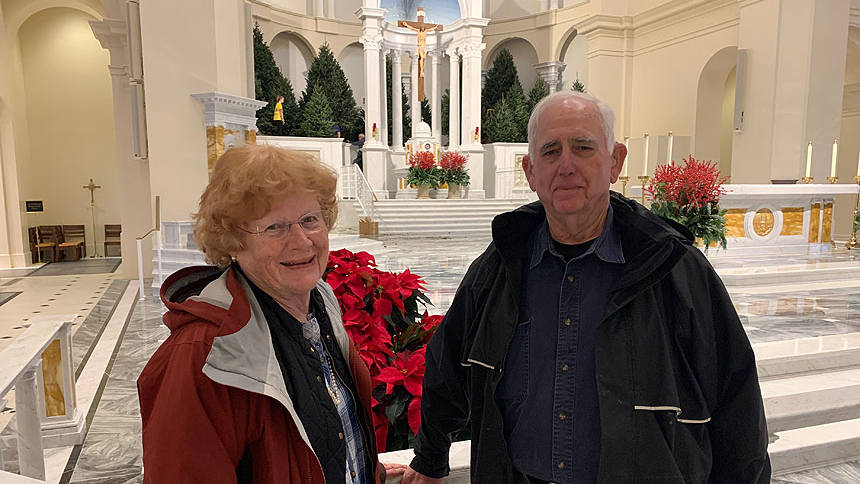 Holy Name of Jesus Cathedral - Christmas 2019