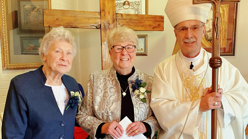 Two honored at jubilee Mass 2022