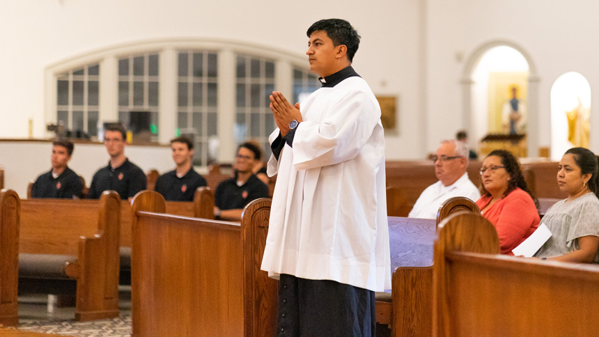 Seminarians close out summer, celebrate special Mass