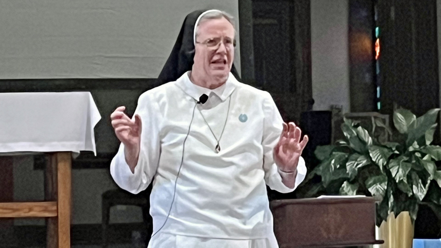 Harrisburg sister visits the NC coast - Sister Geralyn Schmidt, S.S.C.