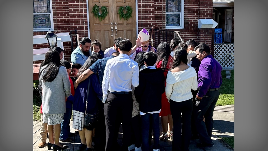 Bishop celebrates sacrament of confirmation in Elizabethtown