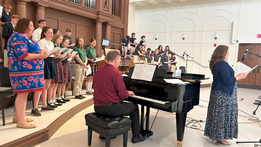 Graduating 8th graders celebrate at cathedral