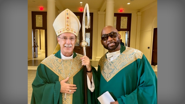 ‘He walked with Jesus’: For MLK celebration, Father Lee visits diocese